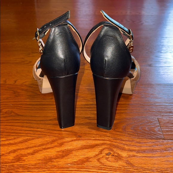 Laura Biagiotti Black and Cream Strappy Heels - Picture 5 of 7